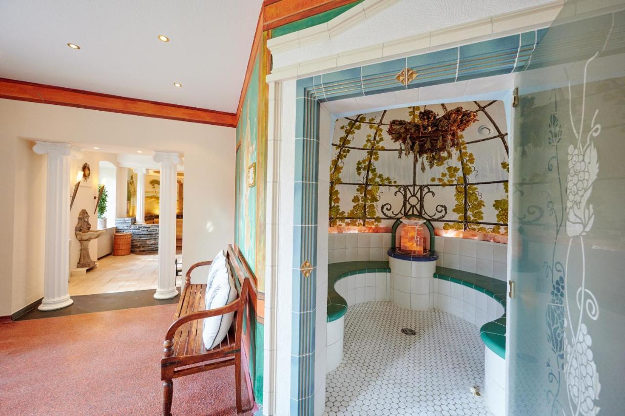 Weinromantikhotel Richtershof 뮐하임 안 데어 모젤 외부 사진