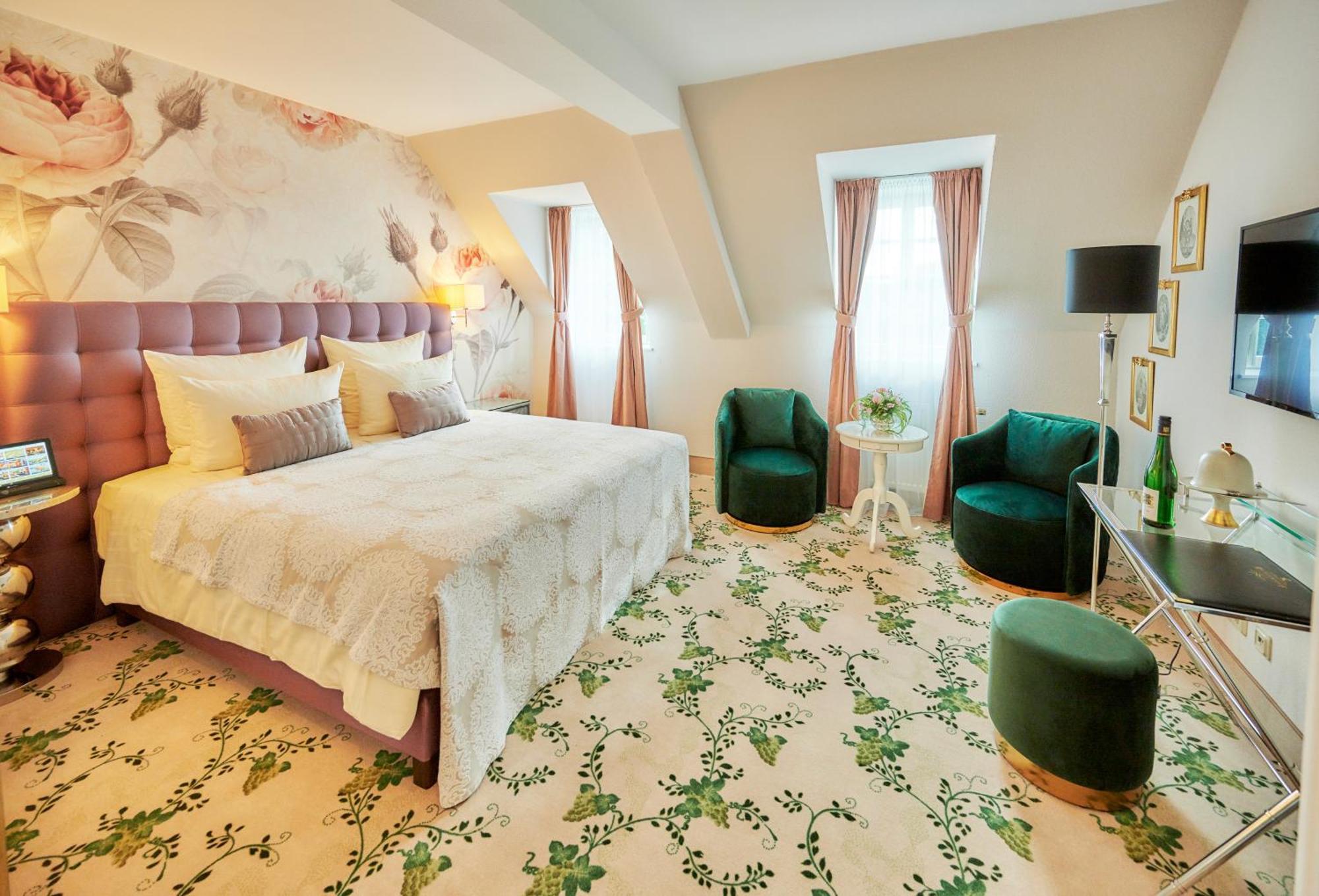 Weinromantikhotel Richtershof 뮐하임 안 데어 모젤 외부 사진