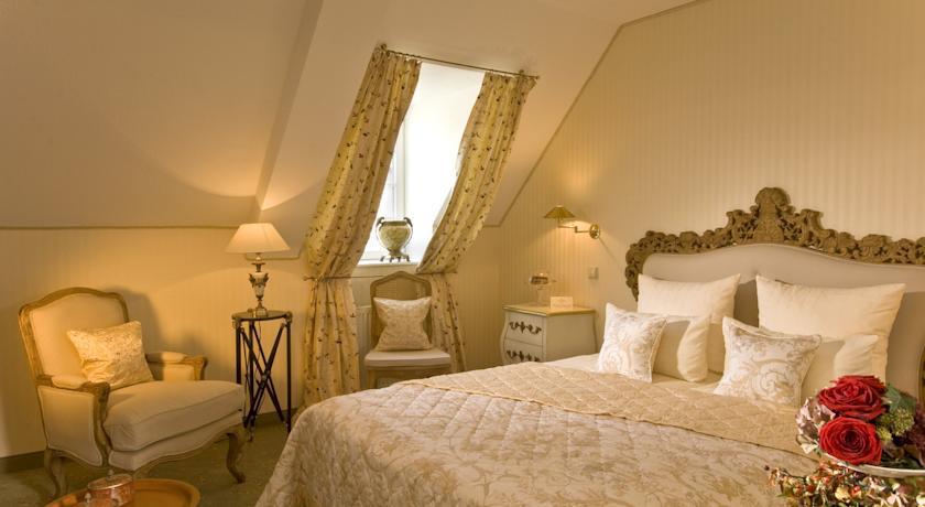 Weinromantikhotel Richtershof 뮐하임 안 데어 모젤 객실 사진